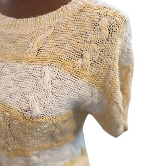 VINTAGE 80’s Together! Cable Knit Short Sleeve Sweater with Ribbed Cuffs & Hem - Picture 4 of 8